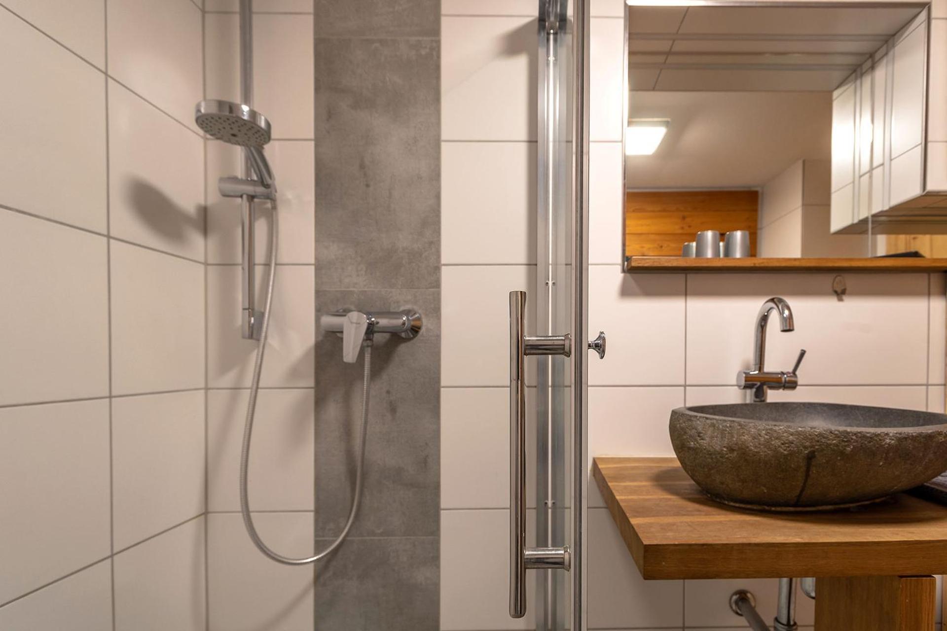 Alpen-Hostel - Apartment Talstation Mit Motorradvermietung Μέμμινγκεν Εξωτερικό φωτογραφία